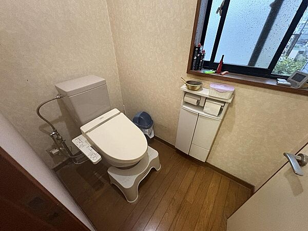 2階トイレ