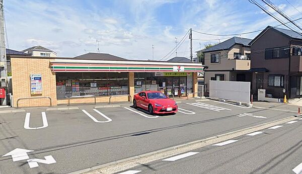 セブンイレブン横浜大久保3丁目店（徒歩5分）約386ｍ
