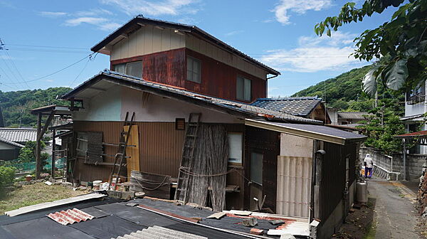 東面