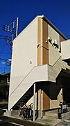 相模大野駅よりバス19分 徒歩7分 築4年8ヶ月 2階建の賃貸物件