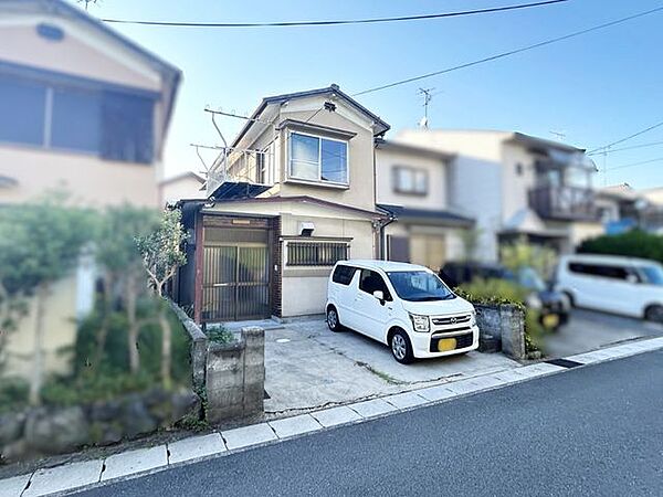 外観：326000199774