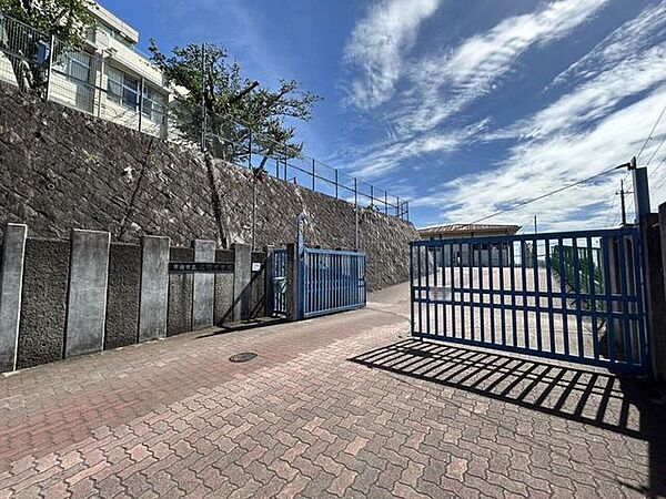 宇治市立　広野中学校☆教育目標「確かな学力」「豊かな心」「強い体」 730m