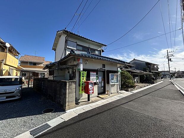 青谷郵便局【営業時間】平日郵便窓口 9:00~17:00 貯金窓口 9:00~16:00 ATM 9:00~17:30保険窓口 9:00~16:00 950m