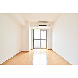 ロイヤルヒル神戸三ノ宮II 0705 7階1Kのリビング/ダイニング