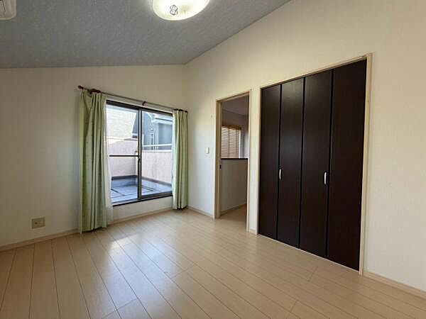 洋室