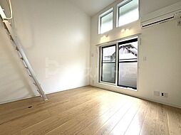 ピネーロ市川 1階1Kのリビング/ダイニング