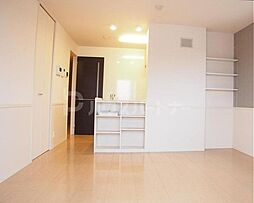 プレジャー 2階1LDKのリビング/ダイニング