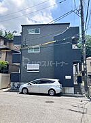 東中山駅より徒歩6分 1階 築5年8ヶ月の賃貸物件