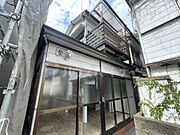 秋山駅より徒歩14分 築40年11ヶ月 2階建の賃貸物件