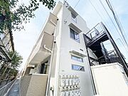 船橋駅より徒歩20分 築1年8ヶ月 3階建の賃貸物件