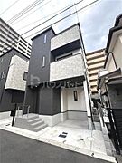 原木中山駅より徒歩12分 築1年5ヶ月 3階建の賃貸物件