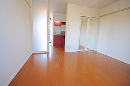 レオパレスブルースカイI 1階1Kのリビング/ダイニング