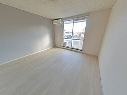 カーサリトレオーネ 2階1Kのリビング/ダイニング