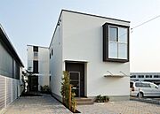 北長瀬駅より徒歩10分 築16年6ヶ月 2階建の賃貸物件