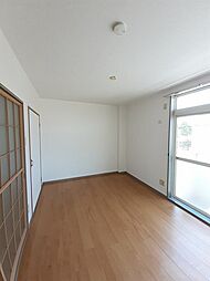 ひまわりA 2階3DKのリビング/ダイニング