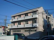 東中央町駅より徒歩7分 2階 築36年1ヶ月の賃貸物件