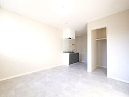 Irbis津島福居 1階ワンルームのリビング/ダイニング