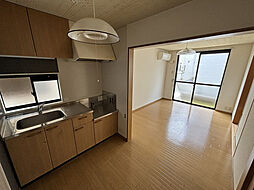 エトワール中井A棟 1階2LDKのリビング/ダイニング