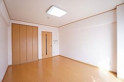 ニューレント中祥 5階1Kのリビング/ダイニング