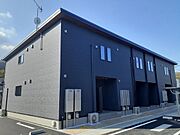 サンシャインヒルズIIIB 2階 築2年8ヶ月の賃貸物件