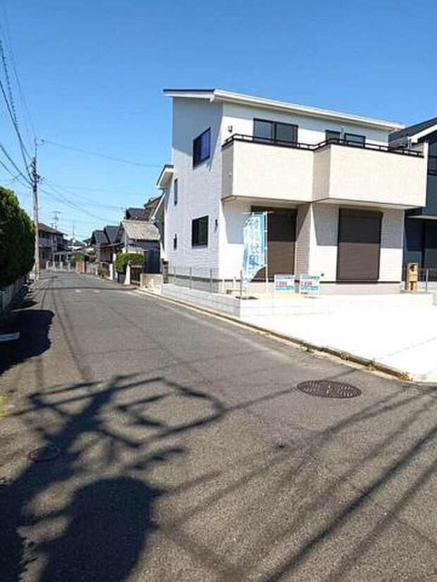 前面道路含む現地写真