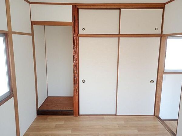 洋室を拡大表示