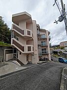 マンション・キャロット 3階 築28年9ヶ月の賃貸物件