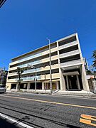 アロハ海岸通 4階 築19年8ヶ月の賃貸物件