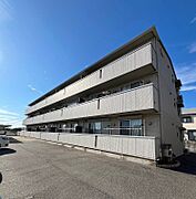 塩屋駅より徒歩20分 1階 築15年8ヶ月の賃貸物件