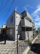 霞ヶ丘駅より徒歩10分 3階 築4年11ヶ月の賃貸物件