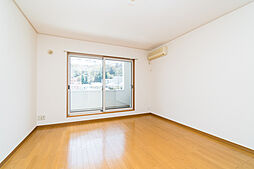 カーサ ミア 2階1Kのリビング/ダイニング