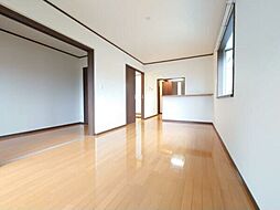 フルールドセゾン 1階1LDKのリビング/ダイニング