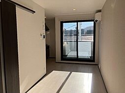 REGALEST五橋 1階1LDKのリビング/ダイニング