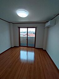 メゾンドルージュバレ 2階ワンルームのリビング/ダイニング