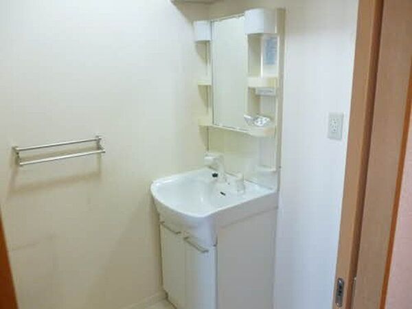 apartment 宮城県名取市美田園6丁目16-17
美田園の賃貸情報を見る
物件地図