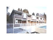 泉中央駅よりバス27分 徒歩8分 築9年 2階建の賃貸物件