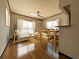 クレストコート1 2階2LDKのリビング/ダイニング