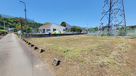 南東から撮影