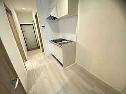 アレフガルド楽々園 1階1Kのリビング/ダイニング