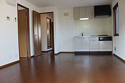 ファミール三筋　B棟 202 1階2LDKのリビング/ダイニング