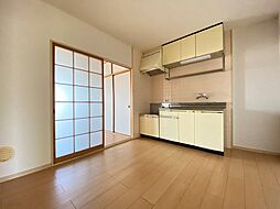 ニューマリッチフジモト 104 3階3DKのリビング/ダイニング