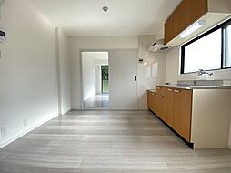 古川ビル 301 2階2LDKのリビング/ダイニング