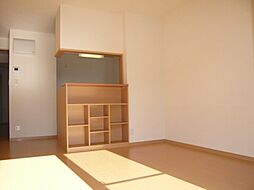 サニーコート五日市中央 1階1LDKのリビング/ダイニング