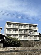 サンヒルズミヤケ倉本 3階 築32年10ヶ月の賃貸物件