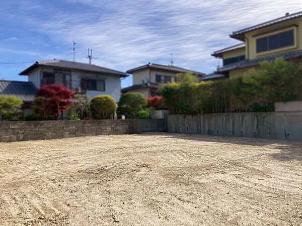 現況更地、即引渡し可能で、建物の解体の手間がかかりません♪