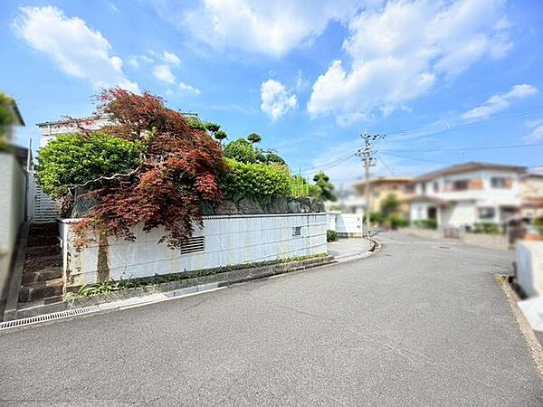 約124坪の敷地面積を活かし、平屋や二世帯住宅など幅広いプランをご検討いただけます♪