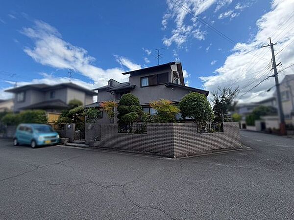 建築条件無しの売土地です。お好きな工務店やハウスメーカーで建築可能です♪