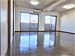 アルファステイツ富田浜 602 6階3LDKのリビング/ダイニング