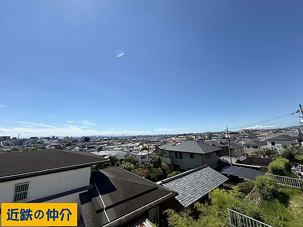 外観：327002925005