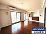 リビング/ダイニング：南面採光なので日中は温かく明るいお部屋になります。